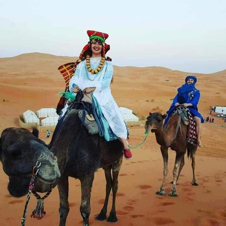 Merzouga Sahara Luxury Camp ภายนอก รูปภาพ