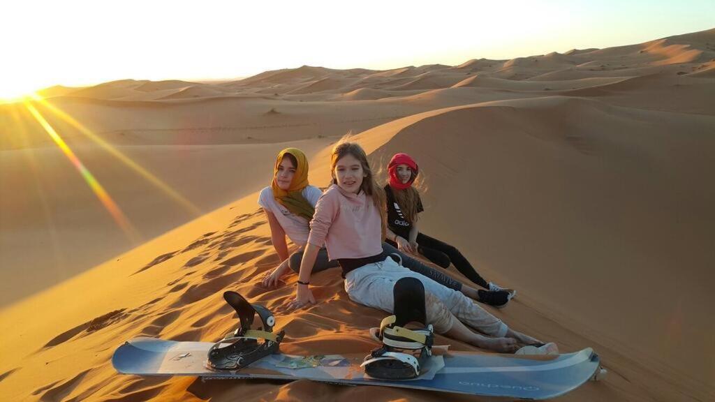 Merzouga Sahara Luxury Camp ภายนอก รูปภาพ