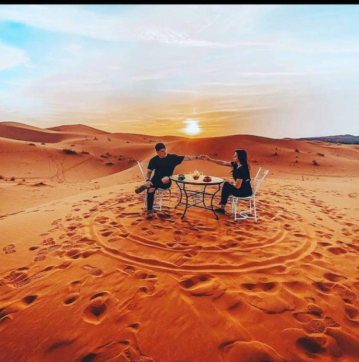 Merzouga Sahara Luxury Camp ภายนอก รูปภาพ