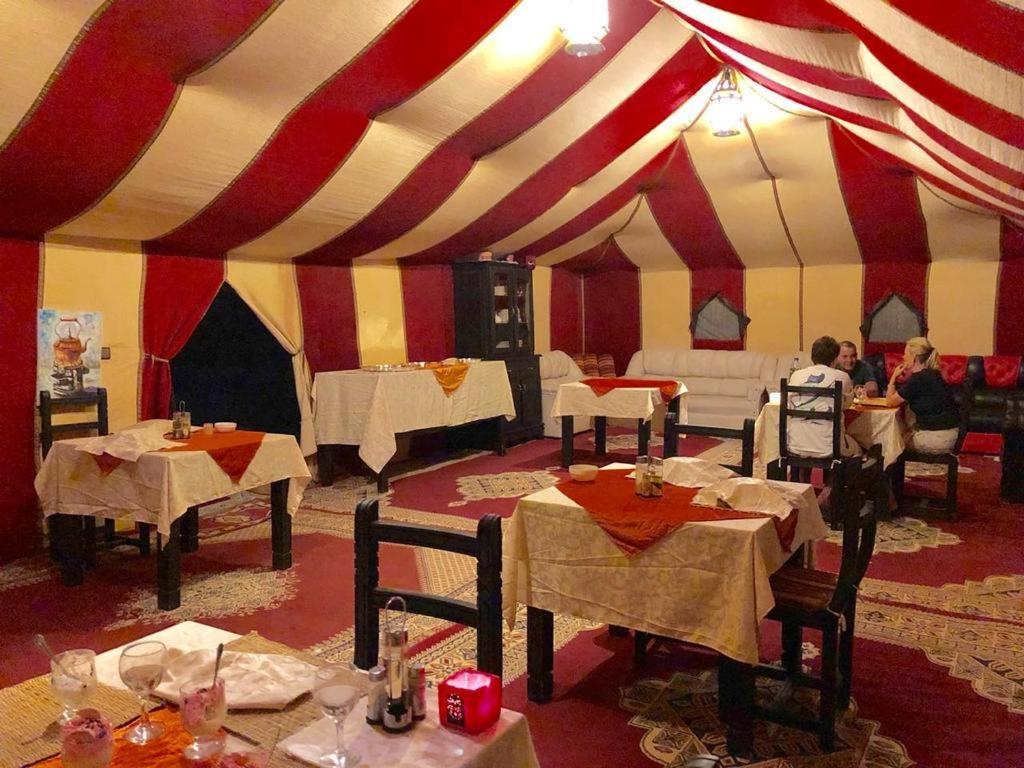 Merzouga Sahara Luxury Camp ภายนอก รูปภาพ