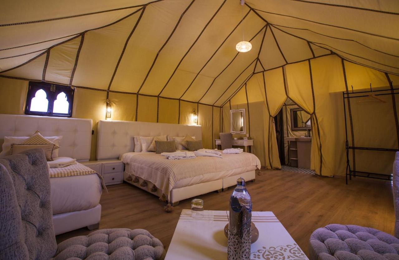 Merzouga Sahara Luxury Camp ภายนอก รูปภาพ