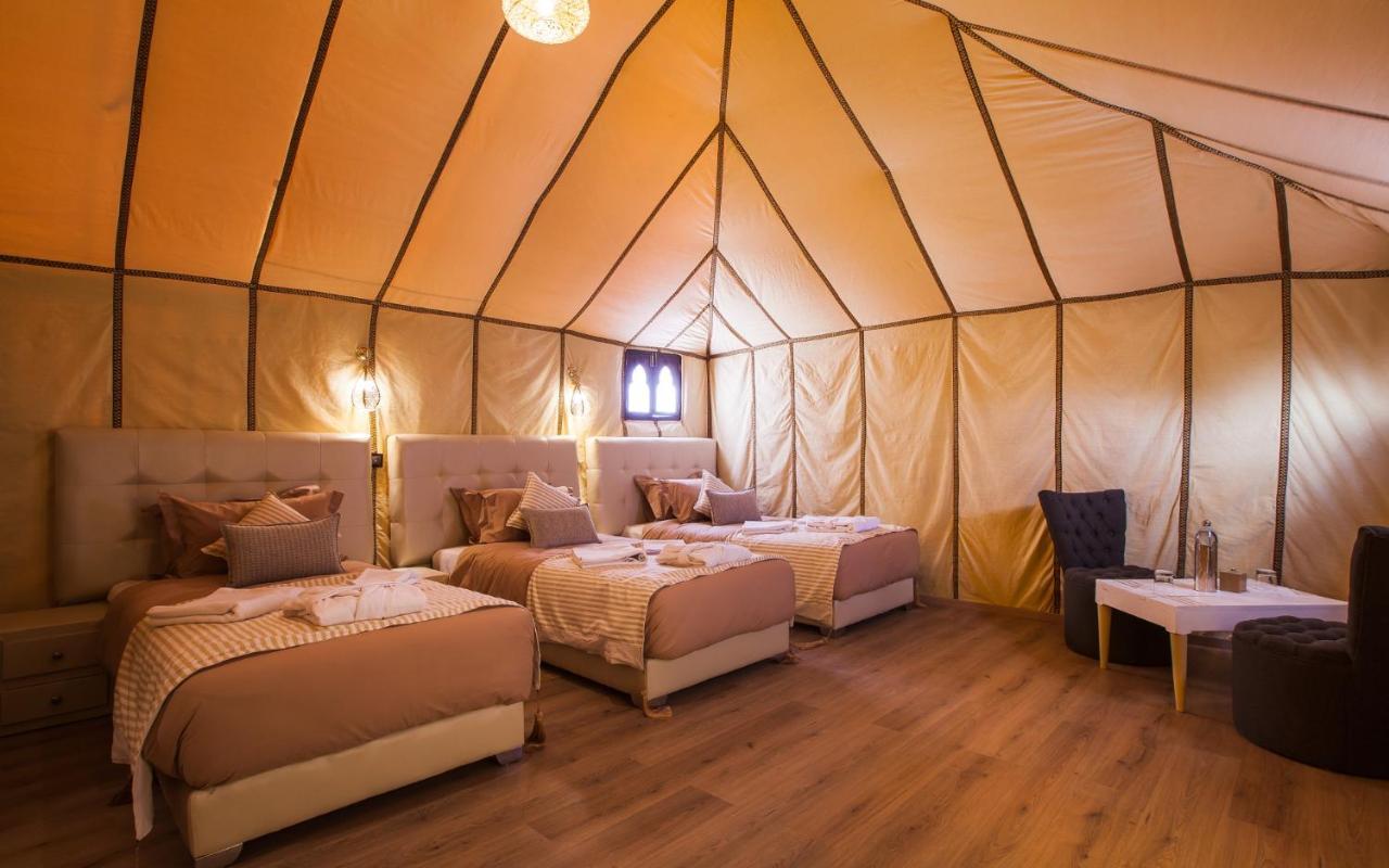 Merzouga Sahara Luxury Camp ภายนอก รูปภาพ